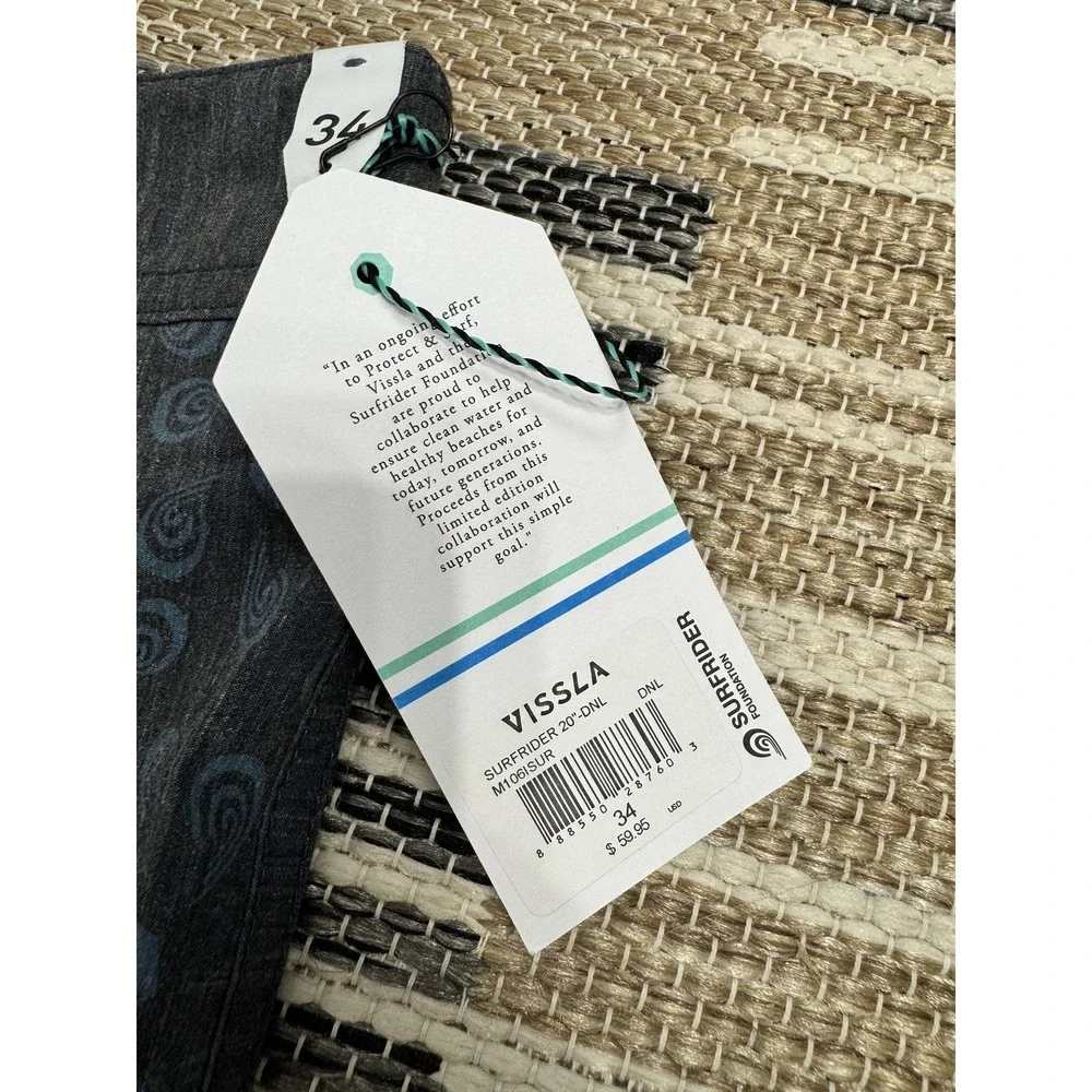 Vissla Surfrider 20 Board Shorts Mens 34 Blue Paisley Surf Beach Trunks Vacation